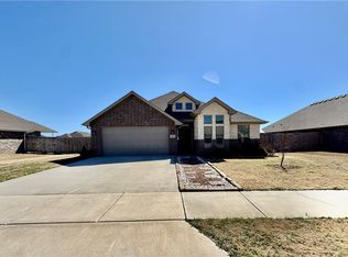 631 Braeburn Ct, Bentonville, AR 72712