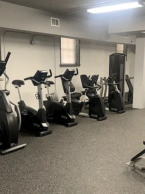 Sold by Esther Flynn Real Estate | media 14