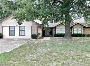 3225 Ridgeview Rd, Paris, TX 75460