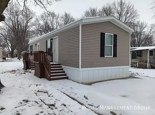 56 Carriage Lane Est #56, Streator, IL 61364