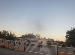 4401 Kirk Ln SW, Albuquerque, NM 87121