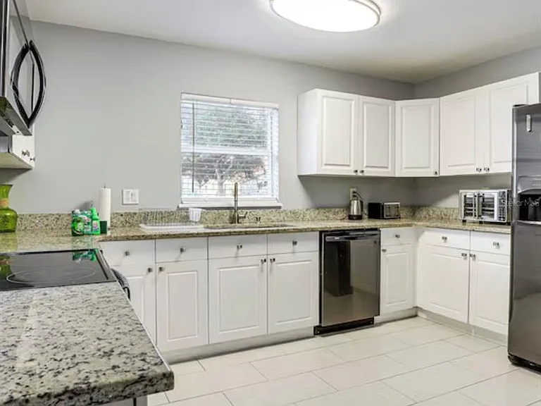 2704 Club Cortile Cir — Photo 5