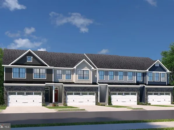 611 Phalen Ct, Wilmington, DE 19808