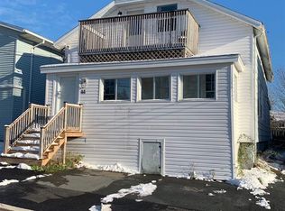 44 Chadwick St, Dartmouth, NS B2Y2M3