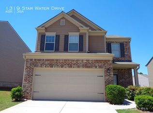 1319 Star Water Dr, Lawrenceville, GA 30045
