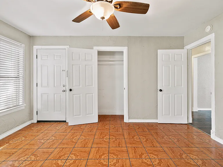 3422 W Jefferson Blvd — Photo 22