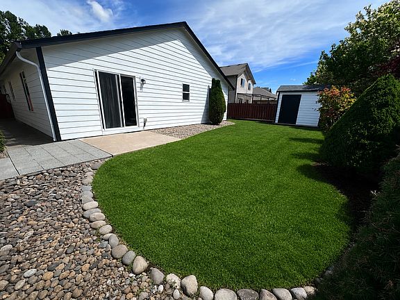2nd image of 2358 Equestrian Loop S