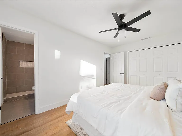 896 Talmadge Ave SE — Photo 23