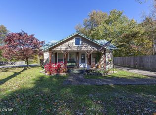 225 W Foster Ave, Medina, TN 38355
