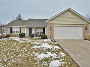 3306 Post View Dr, O'Fallon, MO 63368