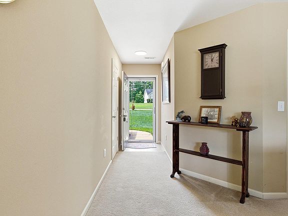 5th image of 442 Sea Breeze Way