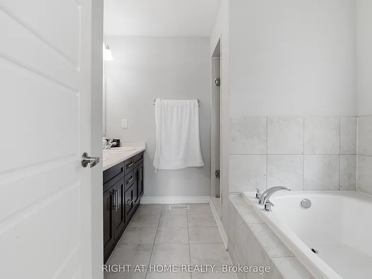 349 Snoek Point — Photo 37