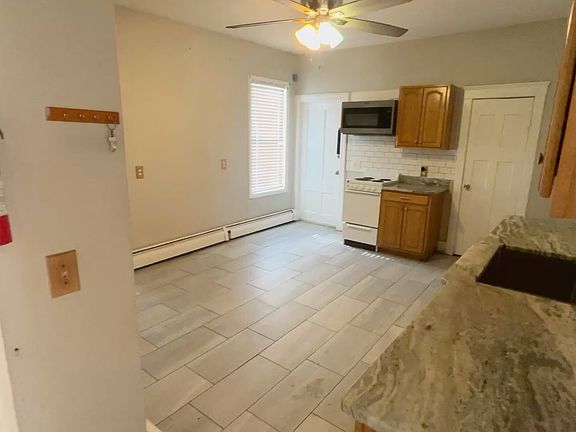 4th image of 25 Mechanic St APT 1