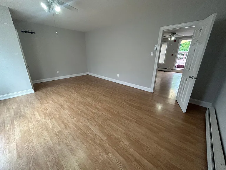 4161 Ridge Ave #4 — Photo 12