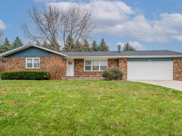 3541 Arbor St, Saint Joseph, MI 49085