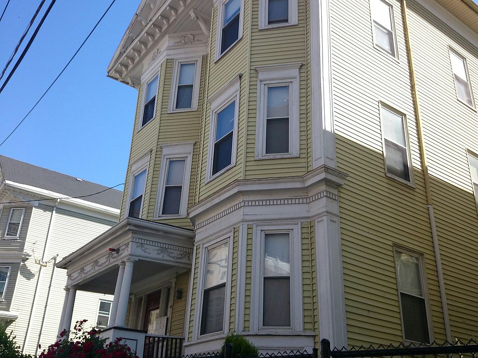 2nd image of 44 Francis St