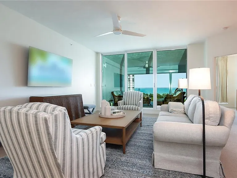 60 Seagate Dr #704 — Photo 8