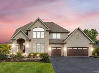 2243 Fox Fire Ct, Geneva, IL 60134