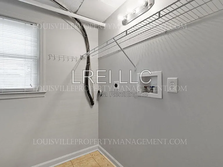 4007 Blossomwood Dr — Photo 17