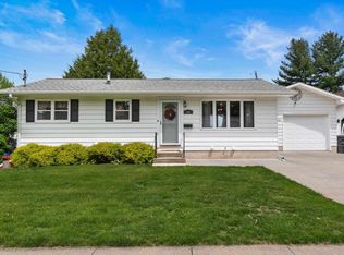 209 Hammond St, Randolph, WI 53956