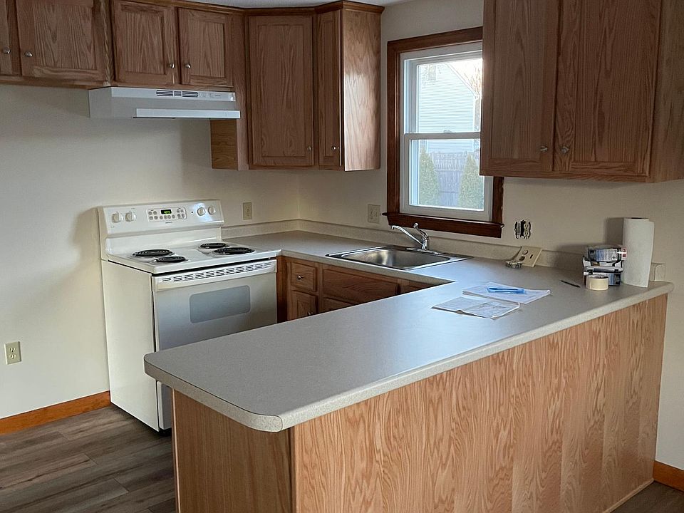 1st image of 37 Forge Dr