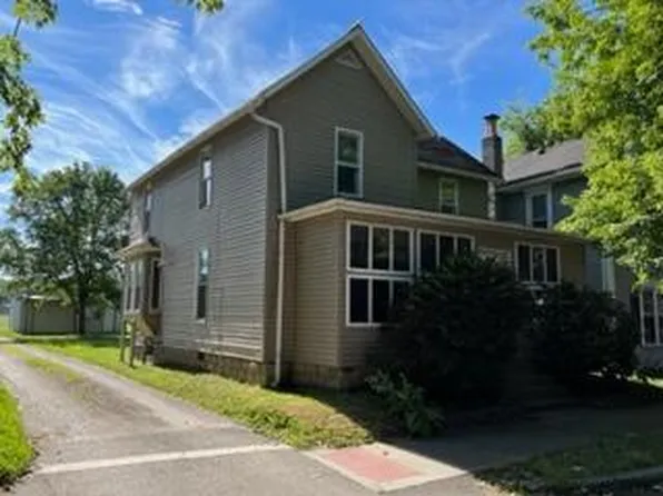 138 N Broad St, Bremen, OH 43107