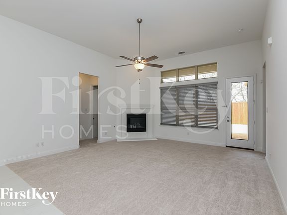 3rd image of 2916 Kirkwood Dr