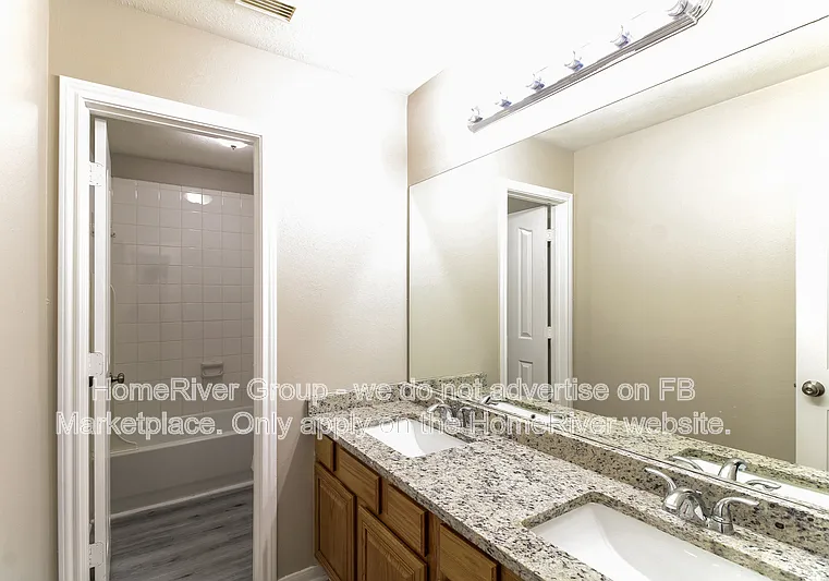 11915 Cottonwood Ln — Photo 7