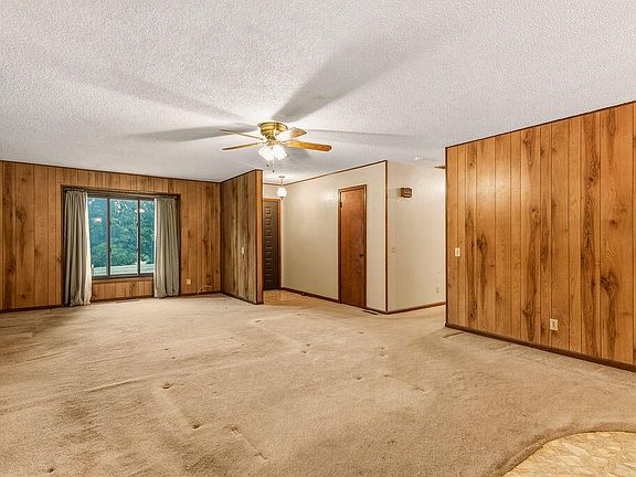 4th image of 260 E Miller Road