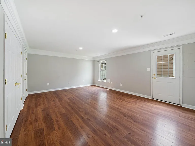 3616 Sprigg St S — Photo 22