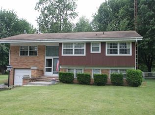 313 E Crocker St, Bradner, OH 43406