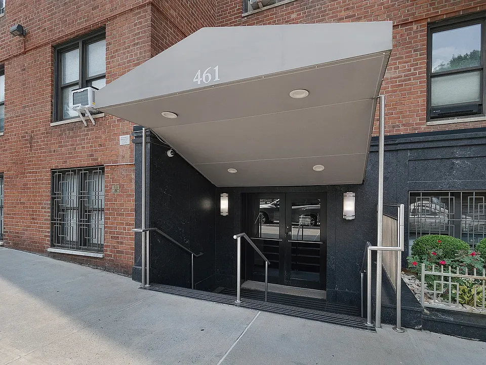 461 Central Park W #2H