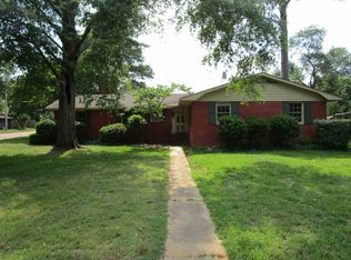 2001 Smallwood Dr, Longview, TX 75601