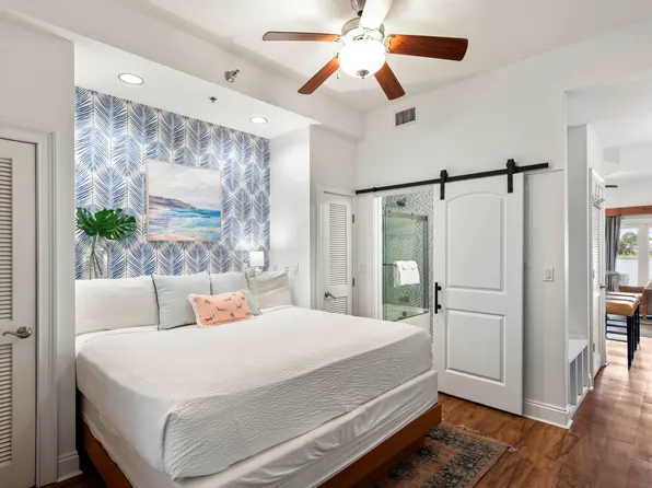 114 Carillon Market St Unit 102, Panama City Beach, FL 32413