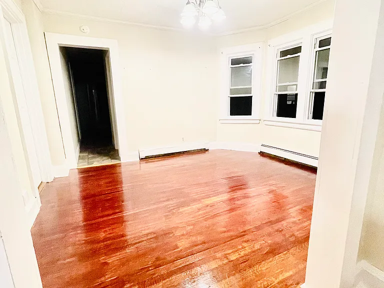 172 Highland Ave #I — Photo 8