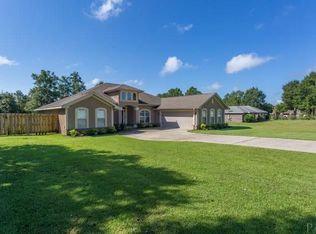 3029 Wallace Lake Rd, Pace, FL 32571