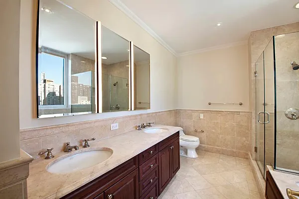 Rented by Town Residential | media 16