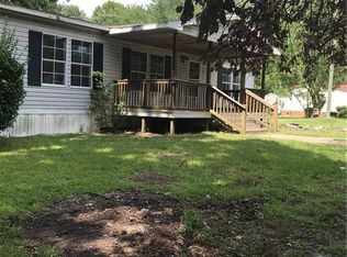 14148 McDougald Rd, Sanford, NC 27332