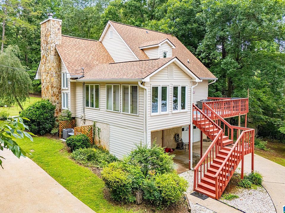 1st image of 403 Esther Cir