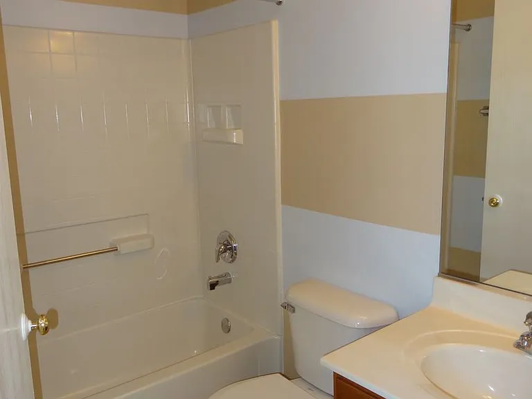 729 Serendipity Dr — Photo 6