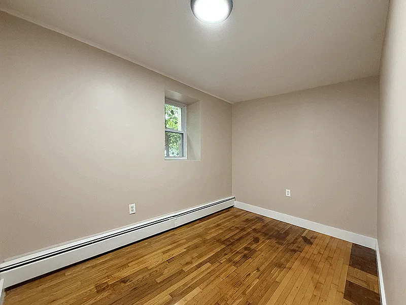 41 Tyson Place - 1 — Photo 4