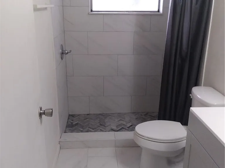 230 S Fillmore St — Photo 10