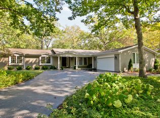 67 Oakwood Ln, Lincolnshire, IL