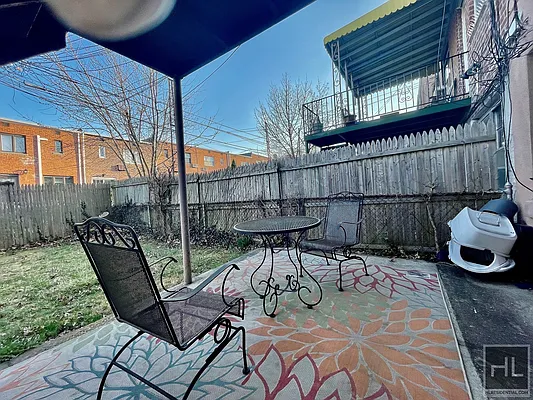Rented by Highline Residential | media 7