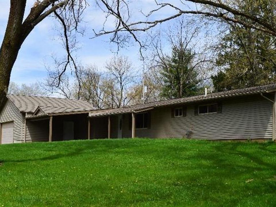 1st image of 2576 Wendover Dr