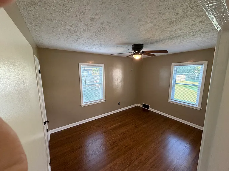 8508 Perry Rd — Photo 6