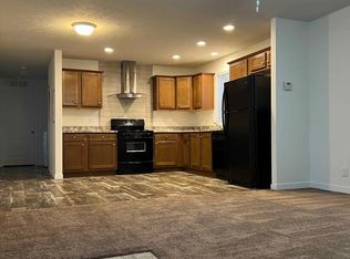 105 20th St NW #396, Stewartville, MN 55976
