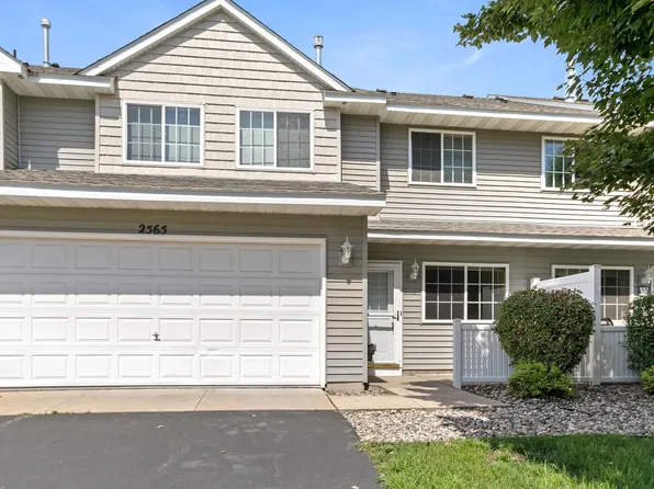 2565 Yellowstone Dr, Hastings, MN 55033