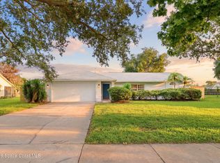 3065 Pineda Crossing Dr, Melbourne, FL 32940