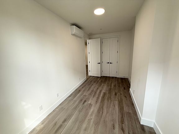 2nd image of 900 Rogers Ave #2R